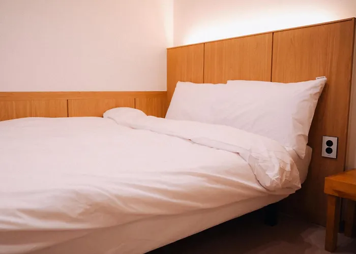 Aru In Motel