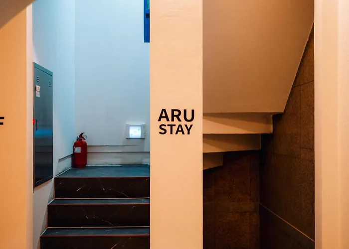 Aru In Motel *
